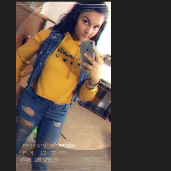 priya_young